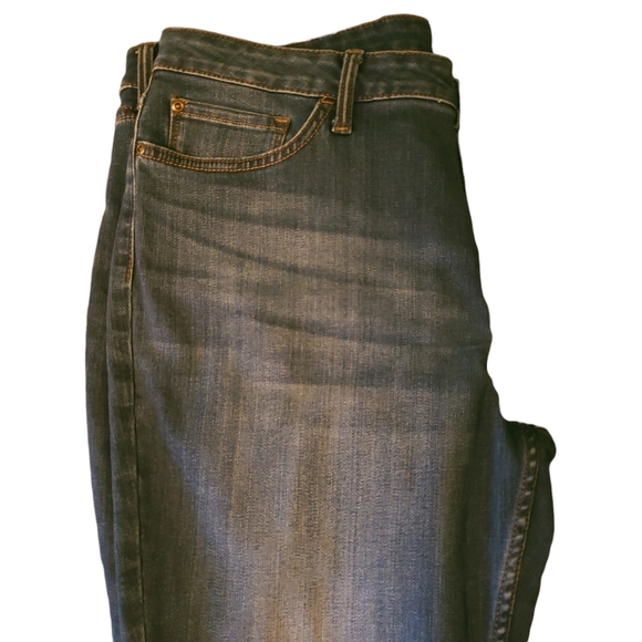 Lees regular fit boot cut distressed mid rise women's jeans Size 18P - Picture 5 of 12